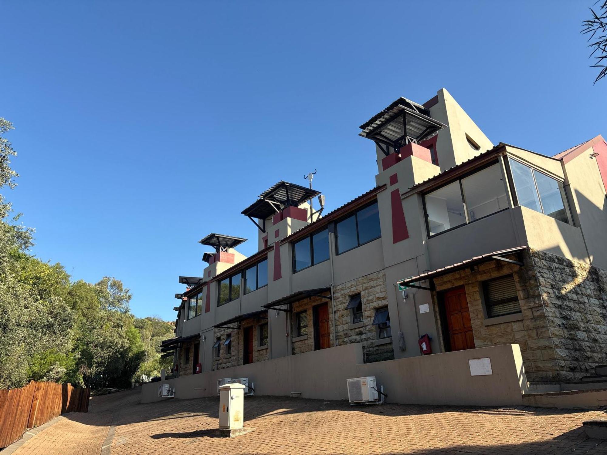 Bloem Spa Hotel & Conference Bloemfontein Bagian luar foto